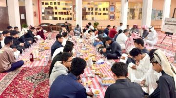 مدرسة بالطائف تقيم إفطاراً جماعياً لطلابها ومعلميها بمشاركة أولياء الأمور