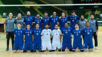 طائرة الهلال تحافظ على الصدارة بالفوز على الأهلي