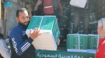 “سلمان للإغاثة” يوزّع (269) سلة غذائية في جباب الزيت بحمص