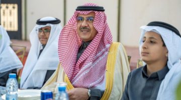 وكيل إمارة حائل المكلف يشارك أيتام “رفاق” مأدبة الإفطار الرمضاني