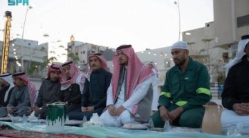 أمانة الباحة تقيم مأدبة إفطار جماعي لعمال النظافة تقديرًا لجهودهم