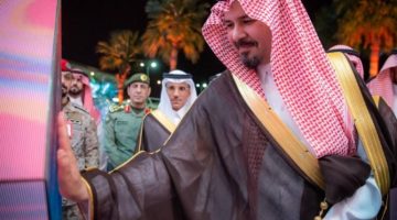 سلمان بن سلطان يُدشن صالة “التنفيذي” الجديدة في مطار المدينة