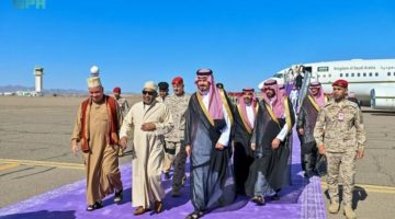 رئيس جمهورية القُمُر المتحدة يصل إلى المدينة المنورة
