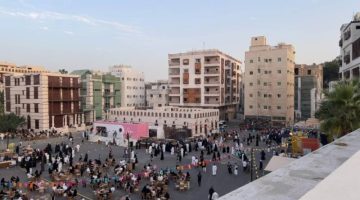 “المدينة” ترصد إفطار الزوار في البلد اخر ايام شهر رمضان
