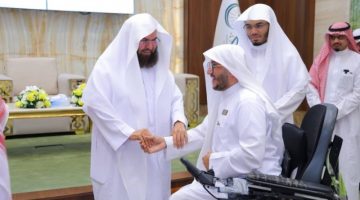 “رئاسة الشؤون الدينية” تعايد منسوبيها
