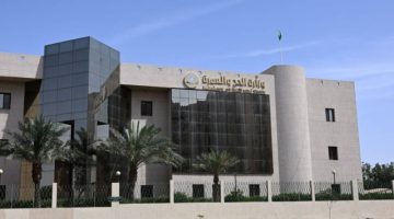 “الحج والعمرة”: غرة ذي القعدة آخر موعد لمغادرة المعتمرين