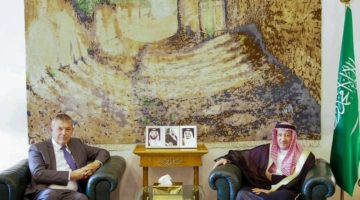 الخريجي والمفوض العام لوكالة “الأونروا” يبحثان أوجه التعاون
